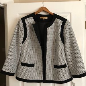 NWT Nipon Boutique Blazer Black & White